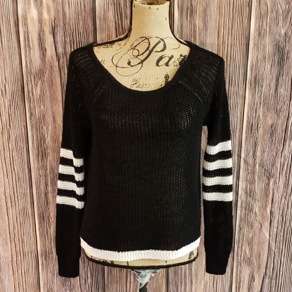360 Sweater Sz Small